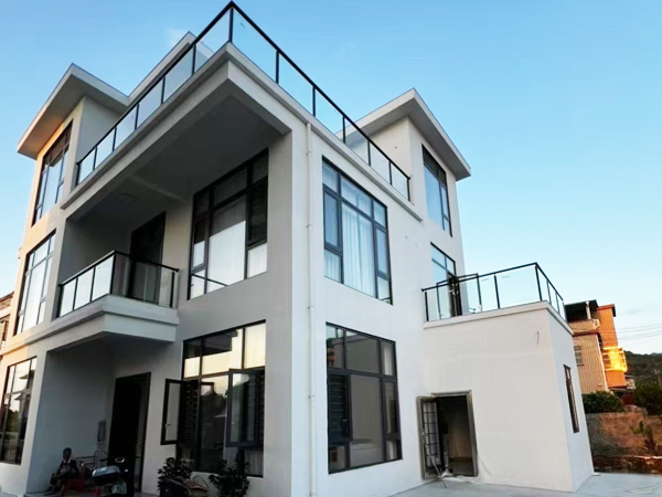 <center>Window Door</center>